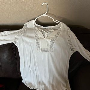 Signature Studio Woman brand white blouse in 1X